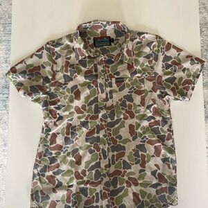 BURLEBO NWOT Performance Button Down, Driftwood Camo.  Size Medium